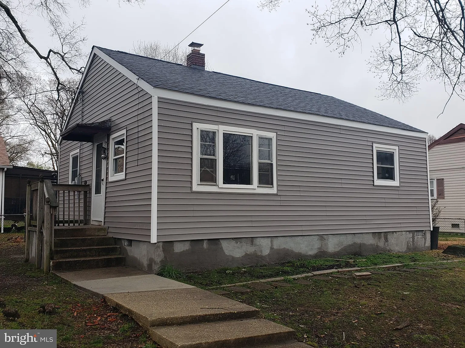 104 Thompson Ln photo 1