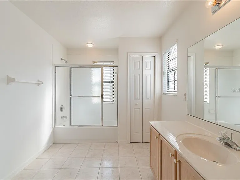 470 Canary Island Ct — Photo 29