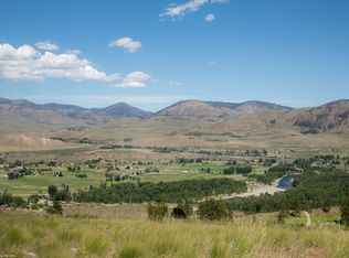 40 Hawks Hill Rd, Twisp, WA 98856