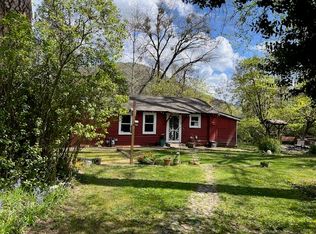208 Madrone St, Rogue River, OR 97537