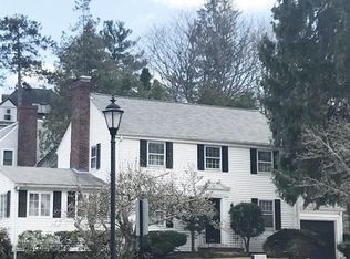 1 Longfellow Rd, Wellesley, MA 02481