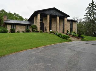 2502 Bradley Rd, Rockford, IL 61107