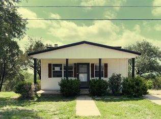 2817 N Mountain View Rd, Granbury, TX 76048