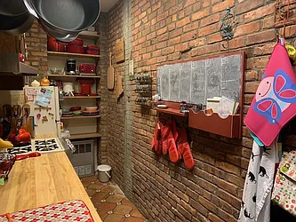 Rented by A P Realty Group NY LTD