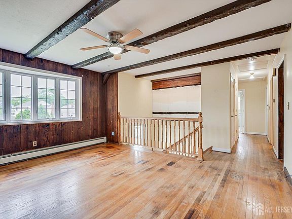 5th image of 200 Ritter Ave
