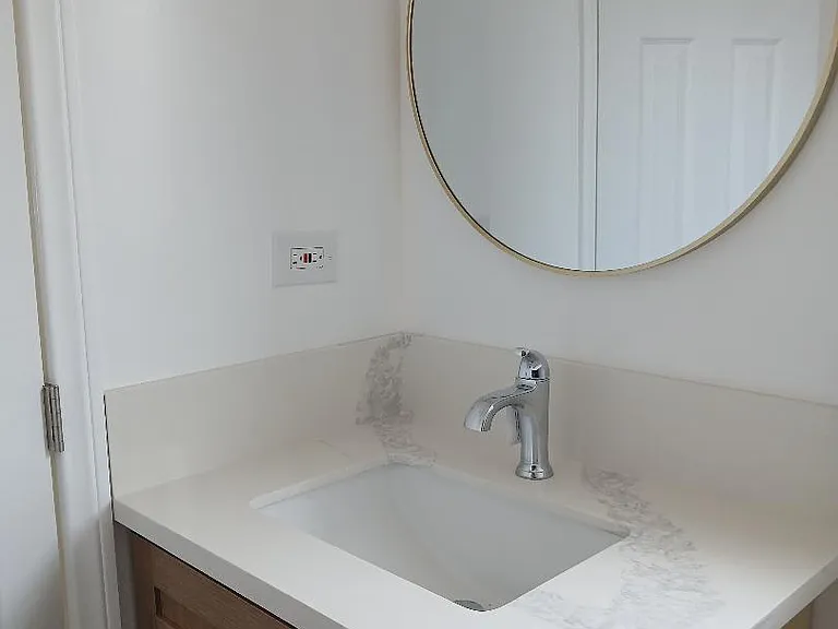 13328 S Wilkie Ave — Photo 1