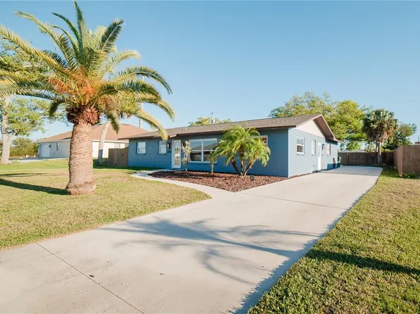 35 Stanford Rd, Venice, FL 34293