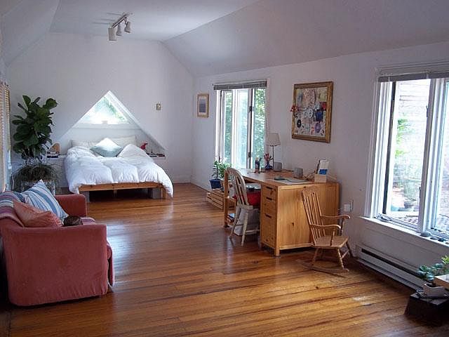 2nd image of 37 Catherine St APT 7