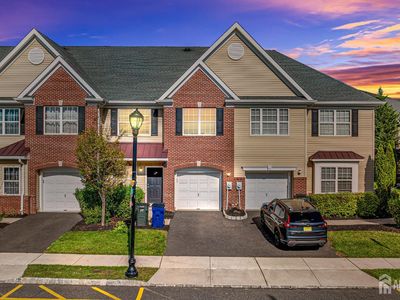 35 Masters Blvd, Piscataway, NJ, 08854