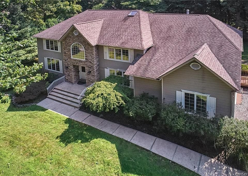 113 Carlton Road W, Suffern, NY 10901 MLS H6263813 Zillow