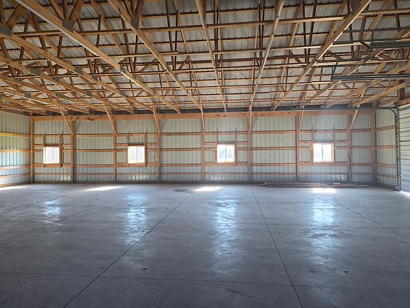 3rd image of LOT 2 3/4 Ave