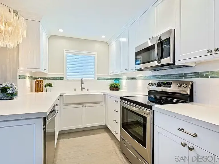 337 Rosemont St — Photo 9