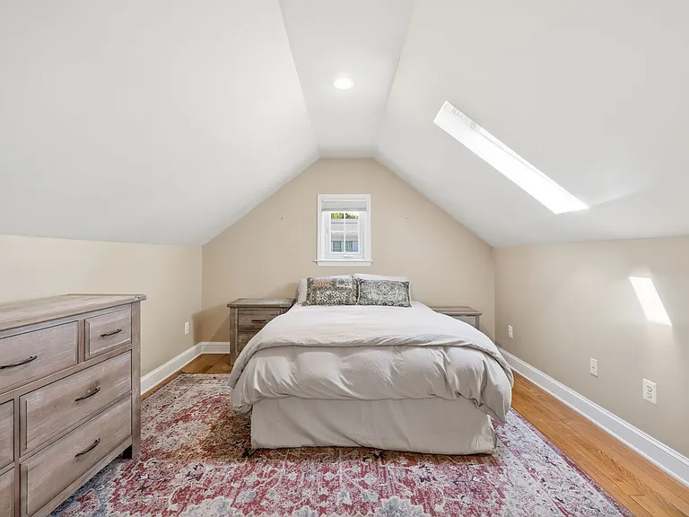 110 Stewart Ave — Photo 15