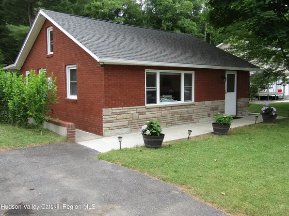 185 Katrine Lane, Lake Katrine, NY 12449