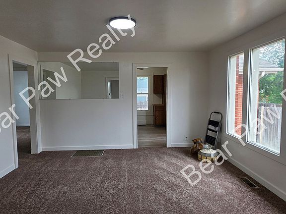 3rd image of 2722 Oneil Ave