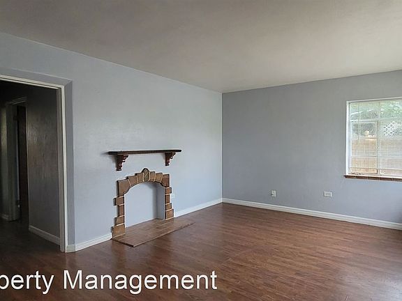 2nd image of 1201 SW 11th Ave #11493522