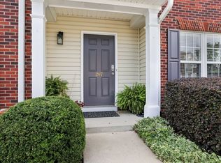 207 Spring Crossing Cir, Greer, SC 29650