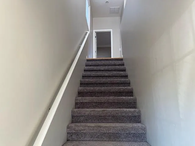 4542 N 8th St #1 — Photo 16