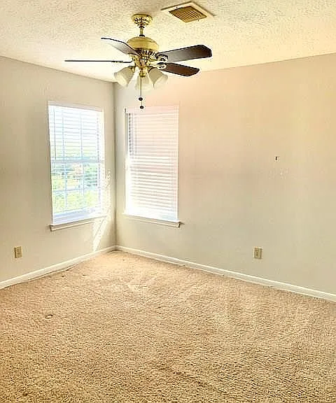 4622 Grand Cayman Dr — Photo 10
