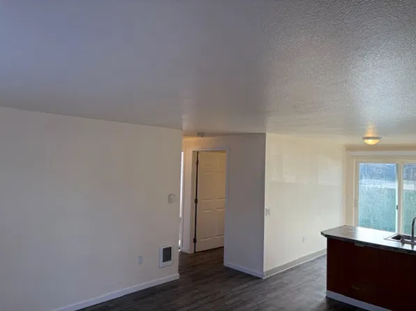 #400 Bayview By The Sea Apartments