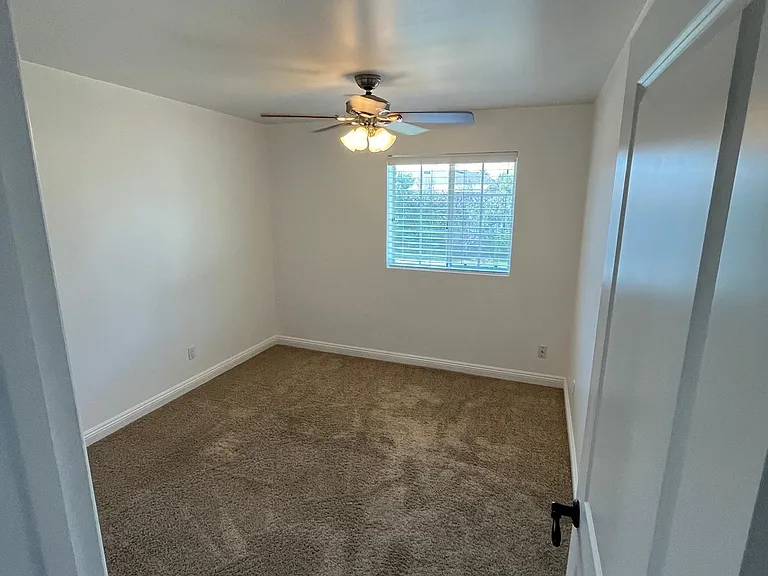 8256 E Monte Vista Rd — Photo 24