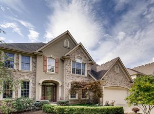 911 Sheehan Ave, Glen Ellyn, IL 60137