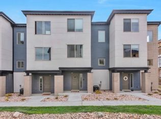 132 W Harvest Village Ln, Saratoga Springs, UT 84045