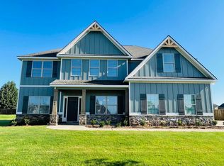 405 Cambrian Dr #24, Kathleen, GA 31047