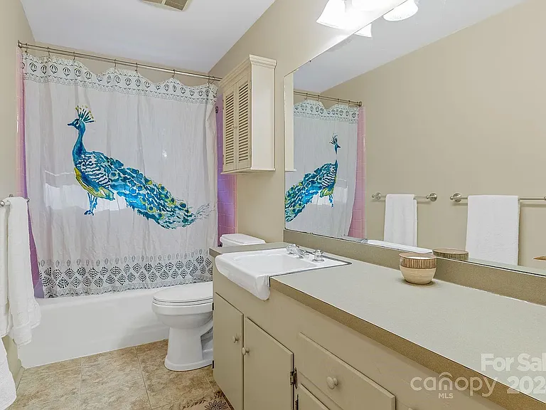 15 Zephyr Dr — Photo 16
