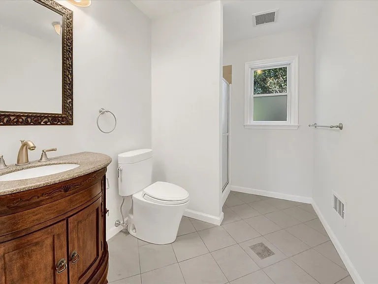 20 Plymouth Rd — Photo 14