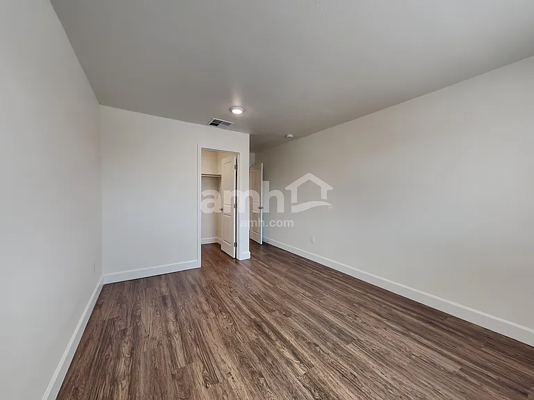 6035 Theodore St — Photo 27