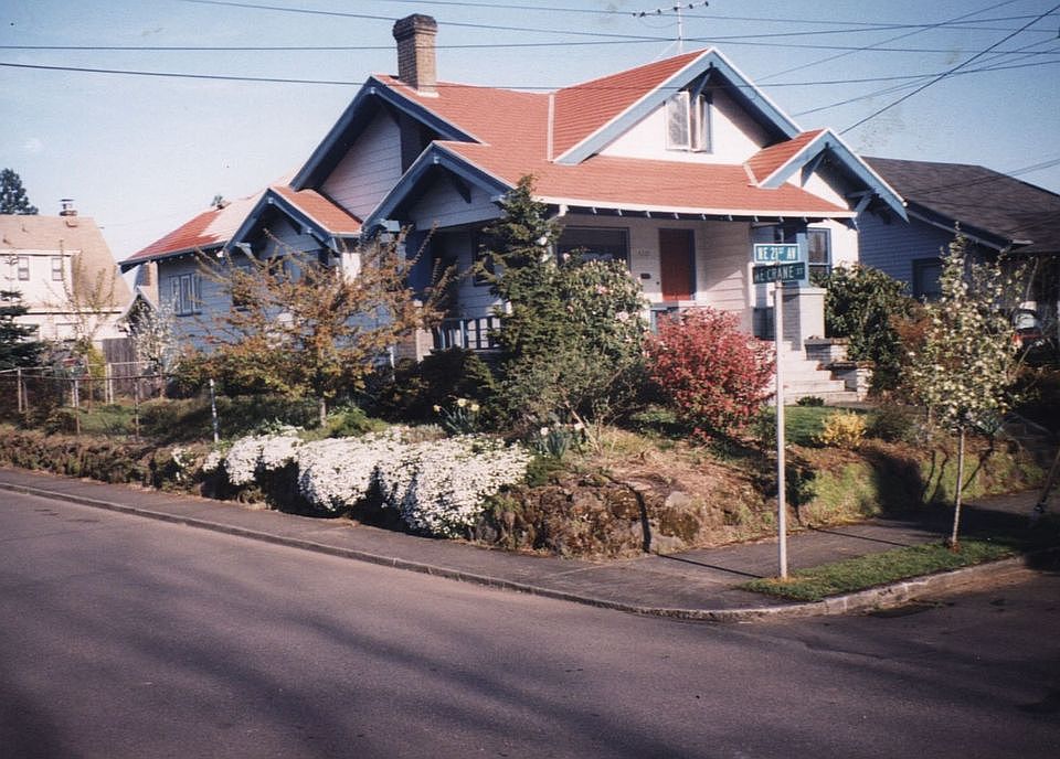 1st image of 4205 NE 21st Ave