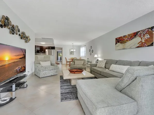 3212 NE 12th Street #201, Pompano Beach, FL 33062