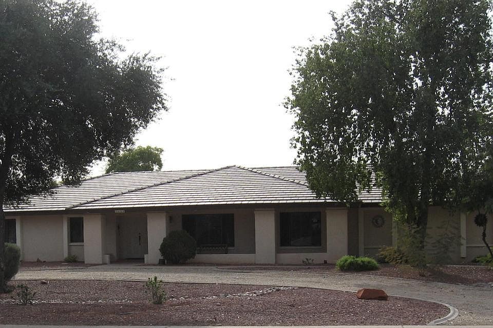 1st image of 1045 E CALLE MONTE VISTA --