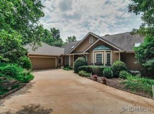 198 Woodland Cir, Lake Lure, NC 28746