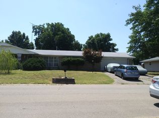 908 S Brookwood Dr, Perry, OK 73077