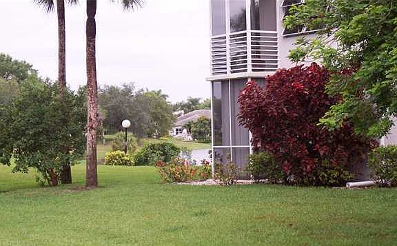 5th image of 3499 Oaks Way APT 204
