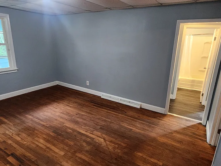 1307 Aspen St — Photo 2