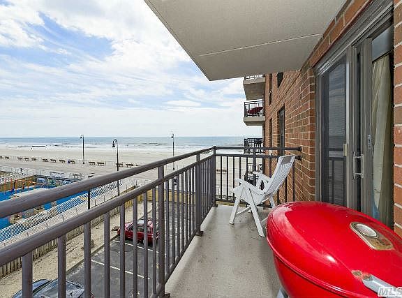 2nd image of 220 W Broadway APT 301