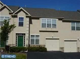 202 Castle Dr, North Wales, PA
