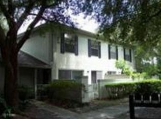 6305 Woodspray Ln, Tampa, FL 33617