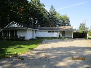510 E Remus Rd, Mount Pleasant, MI 48858
