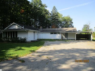 510 E Remus Rd, Mount Pleasant, MI, 48858