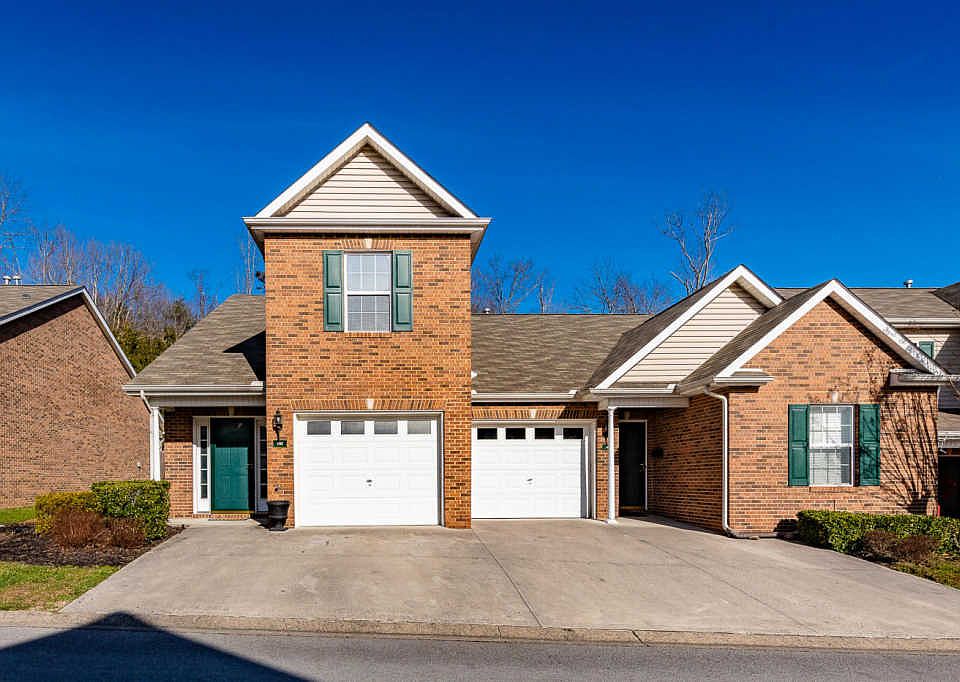 1st image of 7062 La Christa Way