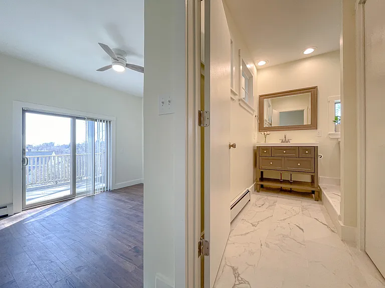 300 Preble St #R — Photo 28