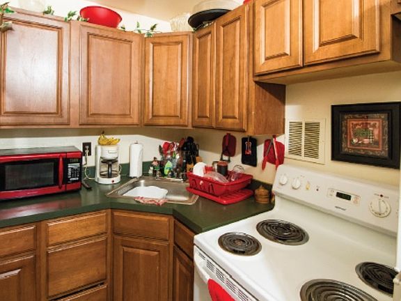4th image of 1610 N Kingshwy Blvd APT 2006