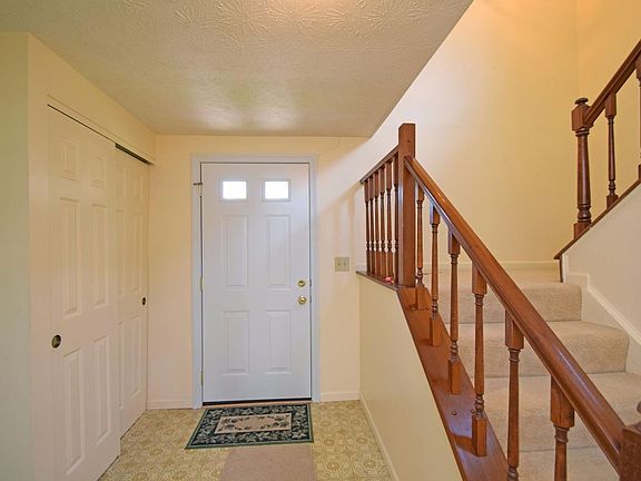 2nd image of 10855 Lake Thames Dr