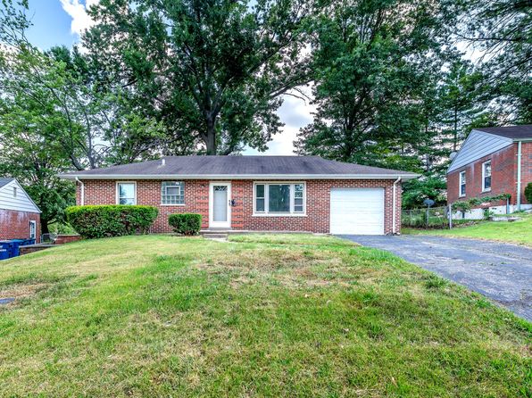 34 Hawkesbury Dr