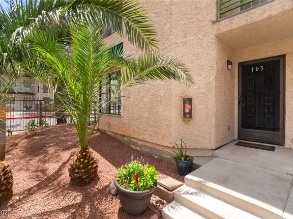 440 Elm Dr Unit 103, Las Vegas, NV 89169