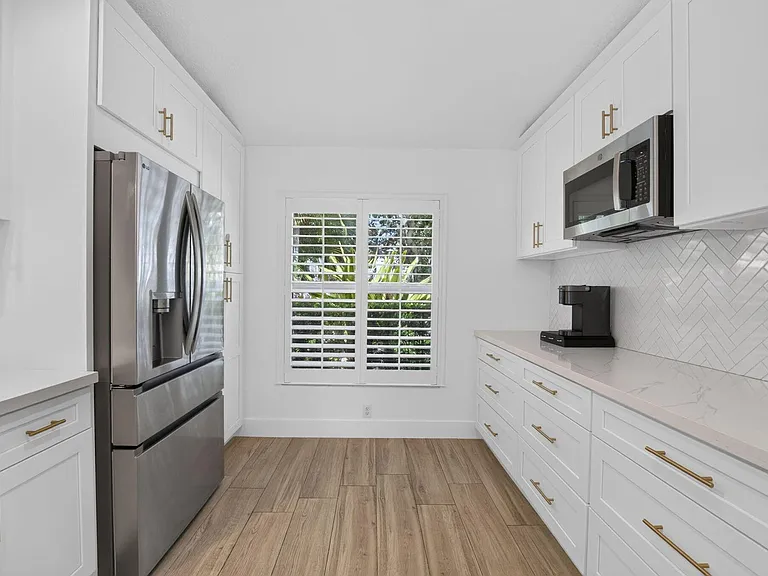 621 Anchor Point — Photo 26